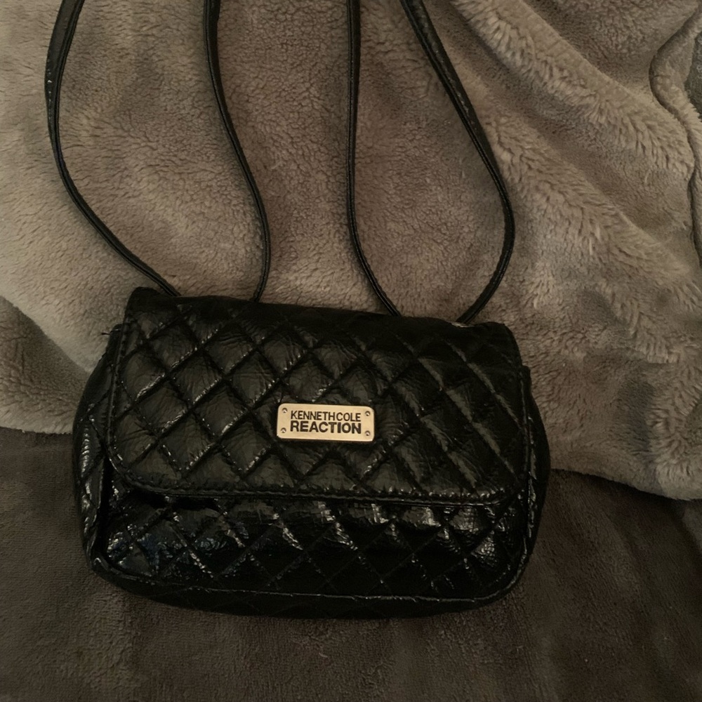 Kenneth Cole Reactions Bag